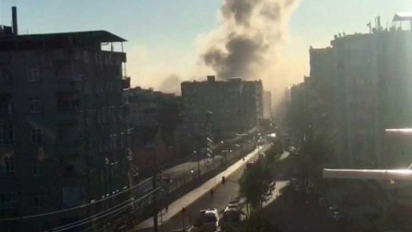 قتيل و30 جريحا بتفجير دياربكر ناجم عن عربة مفخخة