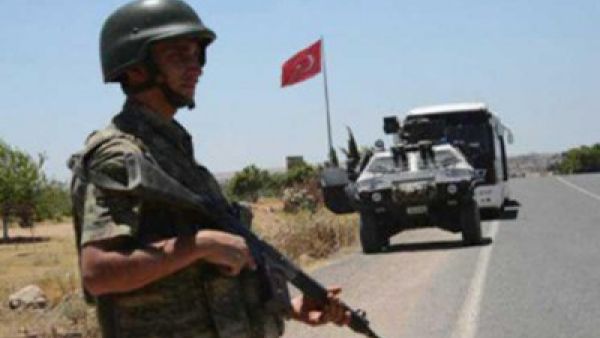 مقتل 12 بقصف طائرات تركية لمقاتلين أكراداً 