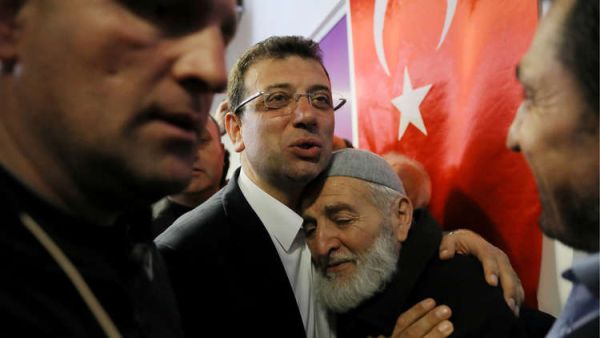 مرشح حزب الشعب الجمهوري لمنصب رئيس بلدية اسطنبول أكرم إمام أوغلو