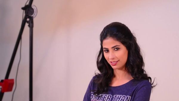 الفنانة روبي