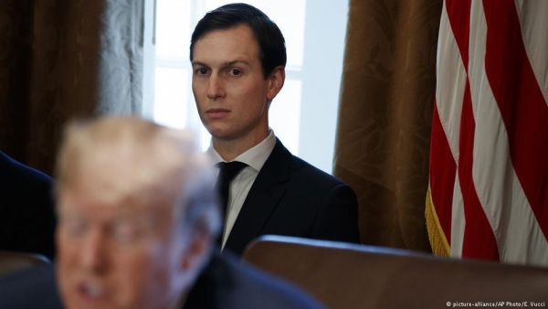 مصادر أكدت أن كوشنر صهر ترامب استعاد التصريح الأمني بعض خفض مستوى الإذن الممنوح له 
