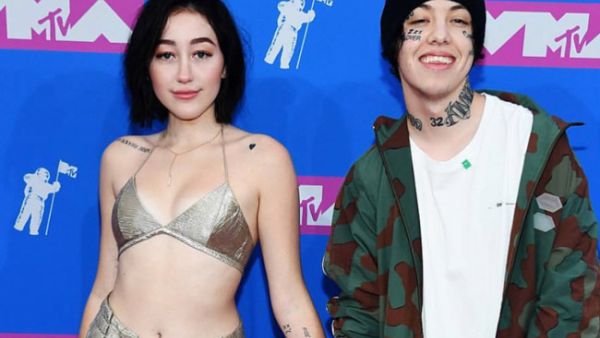  Xan had accused Cyrus of cheating (Source: noahcyrus / Instagram ) 