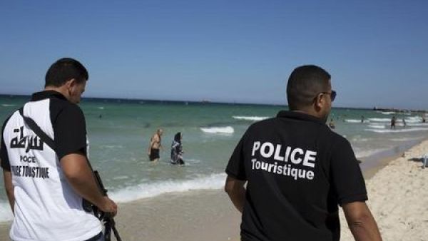 تونس ترفع حالة الطوارىء