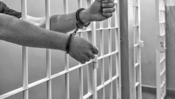 Kuwaiti courts sentenced opposition activist Mohammed al-Wushaihi to a three-month jail term because of his Twitter posts that allegedly "defamed" the former premier Sheikh Nasser Mohammed al-Ahmad Al-Sabah (Shutterstock)