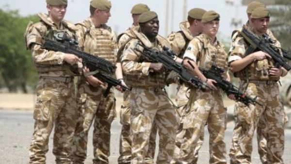 جنود بريطانيون