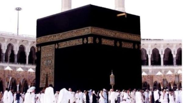 The new procedure adopted by the Ministry of Haj during the upcoming month of Ramadan is based on grouping Umrah performers into two groups to ensure pilgrims do not exceed the permitted 14 days in the Kingdom