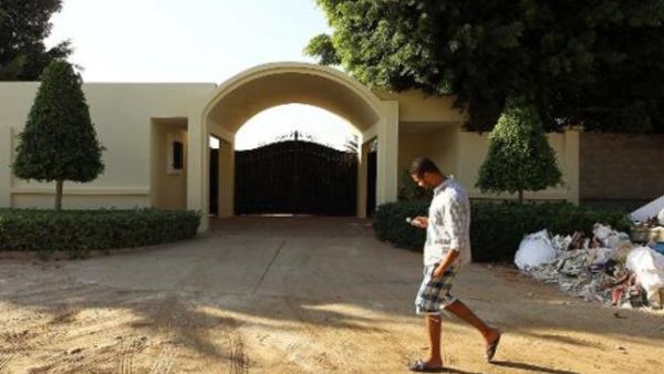 مدخل القنصلية الاميركية في بنغازي 
