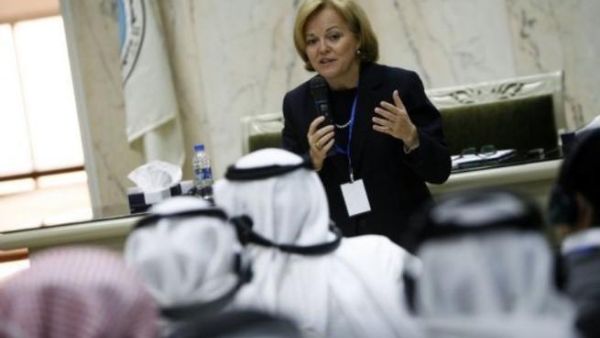 ديبورا جونز