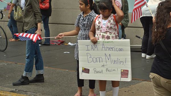 A young Ground Zero Mosque supporter (Wikimedia Commons)