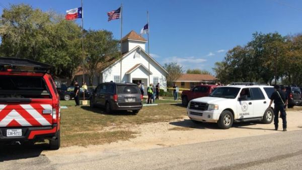 تحديد هوية المهاجم الذي أطلق النار على كنيسة في ولاية تكساس