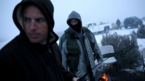 محتجون مسلحون يحتلون مبنى حكوميا في مقاطعة هاريس بولاية أريغون