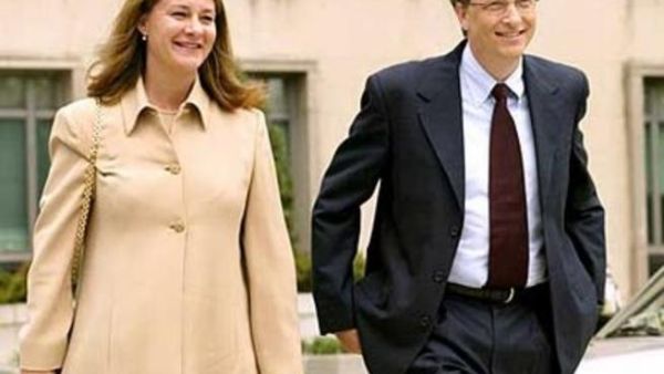 غيتس وزوجته ميليندا/أرشيف