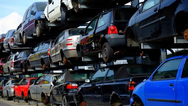 The market for second-hand cars is feeling the impact of the new fess on expatriates announced by the Saudi government. (Pixabay)