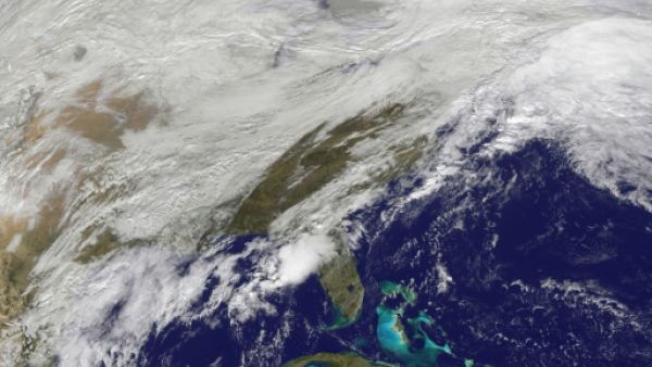 جهود حثيثة لمواجهة الفيضانات بالولايات المتحدة