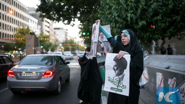 رئيس بلدية طهران المحافظ قاليباف ينسحب من السباق الرئاسي
