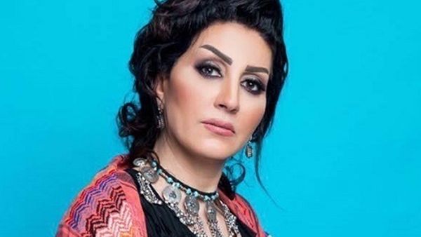 وفاء عامر تطلب المساعدة بعد تعرضها للنصب و الابتزاز 