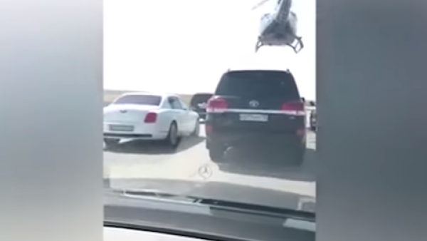 زفة العروسين