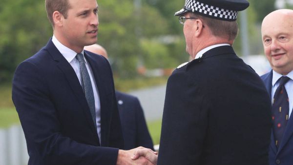 الأمير ويليام يفاجئ شرطة مانشستر شخصياً‎ .. تعرف على السبب‎