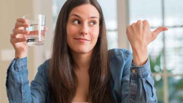 شرب كمية كافية من المياه أمر هام للجسم