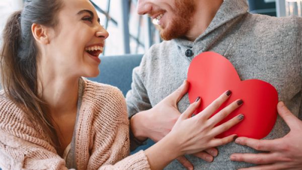 قد تتعرض المرأة لهزات وإضطرابات عاطفية خارجة عن إرادتها
