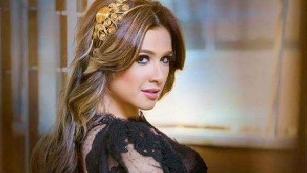 ياسمين عبدالعزيز