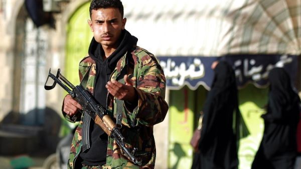 مقاتل حوثي في صنعاء/أ.ف.ب