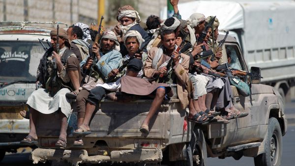 Armed Yemeni Shiite Huthi anti-government rebels add to growing insecurity in Sanaa (Mohammed Huwais/ AFP).