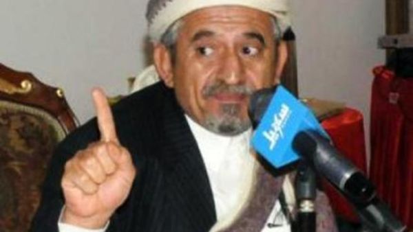  الشيخ صادق عبدالله حسين الأحمر زعيم قبيلة حاشد اليمنية