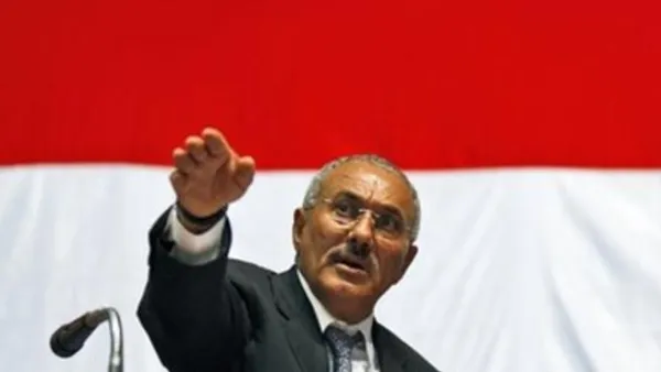 مسؤولون يمنيون أكدوا أن صالح سيعود إلى صنعاء الجمعة