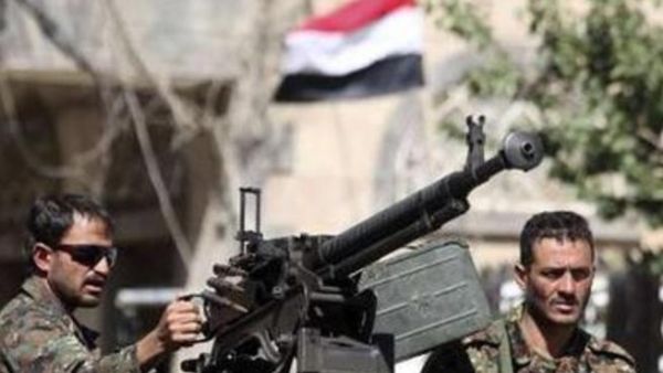 دورية للشرطة اليمنية امام محكمة امن الدولة في صنعاء