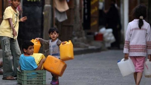 According to UNICEF, over one hundred children have been killed in the Yemeni conflict since Saudi-led airstrikes began in late March.  (AFP/File)
