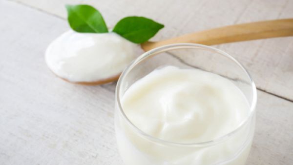 اللبن من الأطعمة الغذائية التي ينصح بإدراجها في النظام الغذائي

