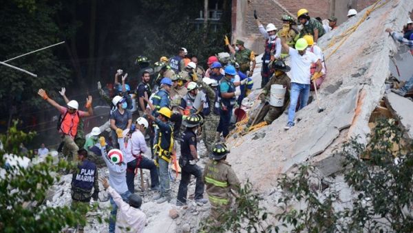 مشاهد مفزعة لزلزال المكسيك 