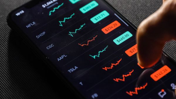 7 Best Stock Market Apps of 2021