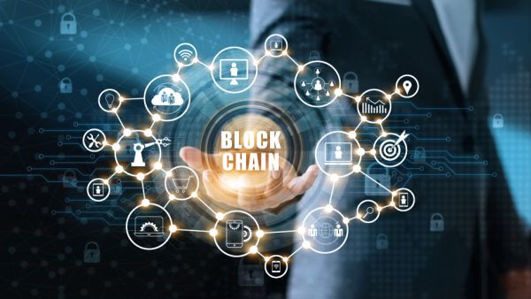 10 Industries to be Revolutionized by Blockchain
