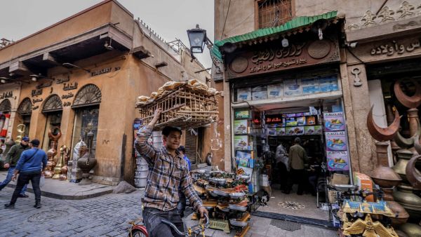Inflation in Egypt hits record high in August