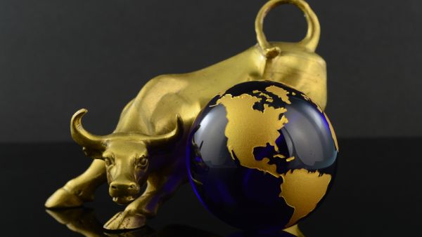 Oil, gold prices soar, stocks worldwide down on Gaza turmoil
