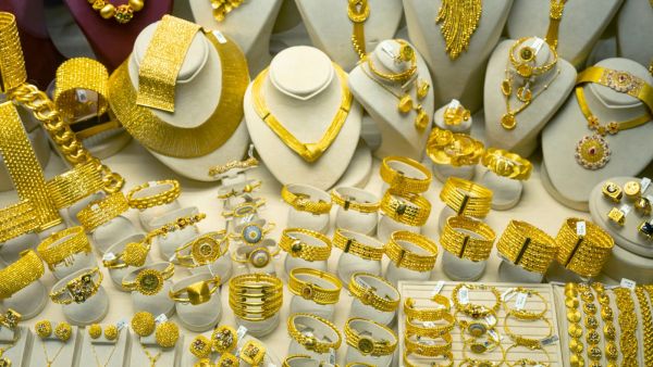 Gold prices in Dubai Today Monday 31 July 2023