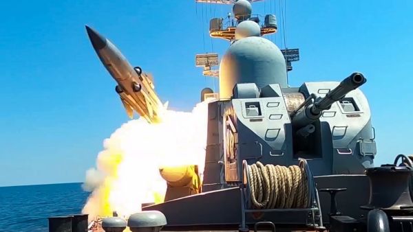 Wheat prices rise on Russian warship firing at Ukraine-bound vessel