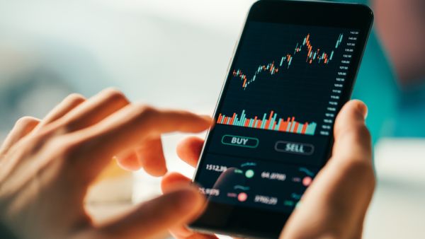 Tips for Traders: Mobile-First Brokerage