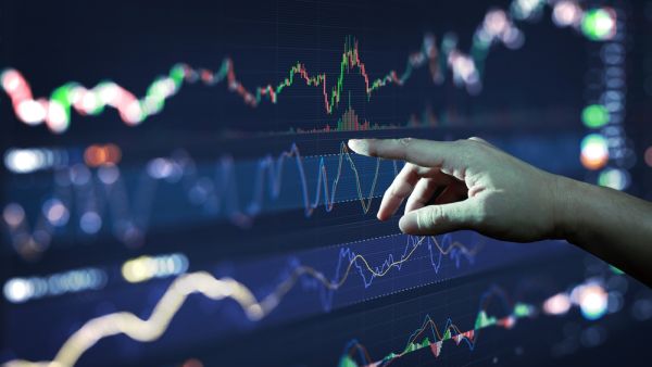 Tips for Traders: Diversifying Your Trading Portfolio