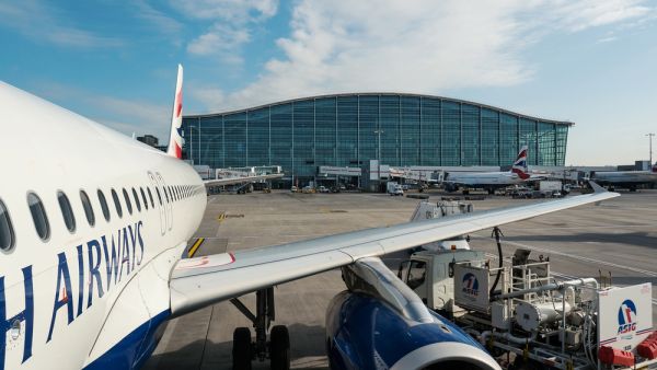 Saudi Arabia’s PIF to buy 10% stake in London’s Heathrow