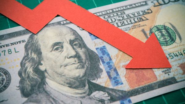 US dollar dips as EM currencies rise