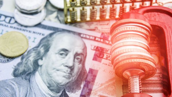 Service price index points to US inflation relief