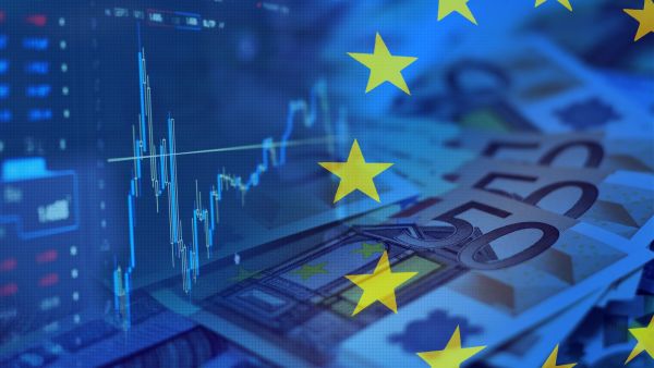 Easing oil prices drive Eurozone growth forecasts