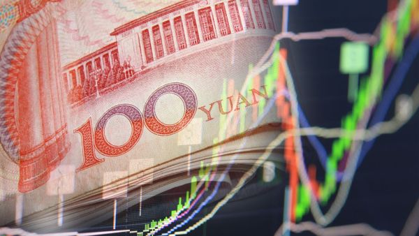 China cuts rates, to launch stimulus package