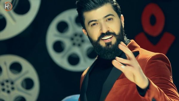 سيف نبيل