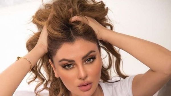 مريم حسين