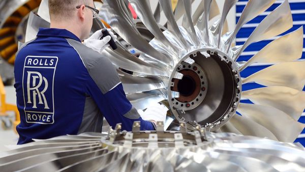 With thousands more Trent engines already ordered for the coming decade, Rolls-Royce is preparing for what the future will bring. Rolls-royce Celebrates 25 Years Of Trent – And Plans For Its Future