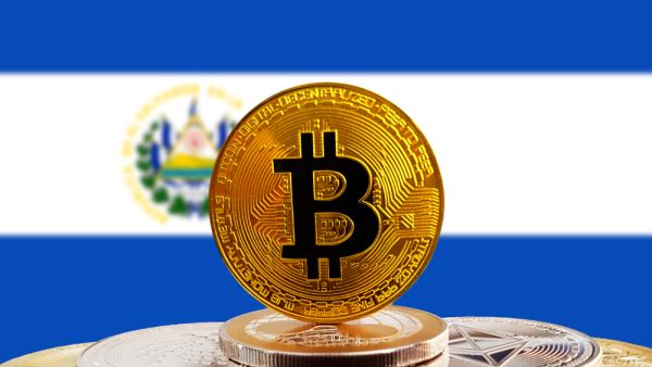 السلفادور تستغل تراجع العملات الرقمية لشراء 420 بيتكوين